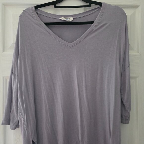 Double Zero knit blouse - Picture 1 of 4